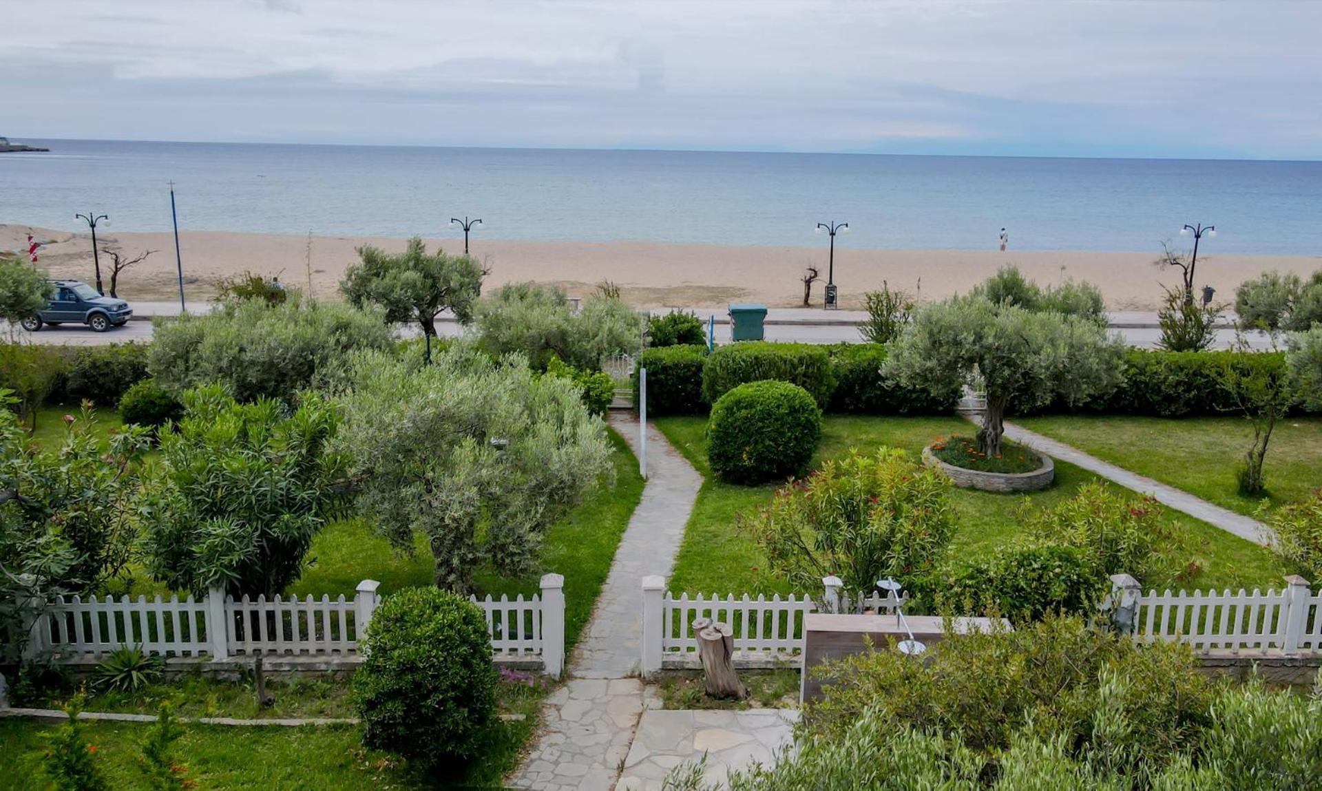 Golden Beach Apartment 네아 모우다니아 외부 사진